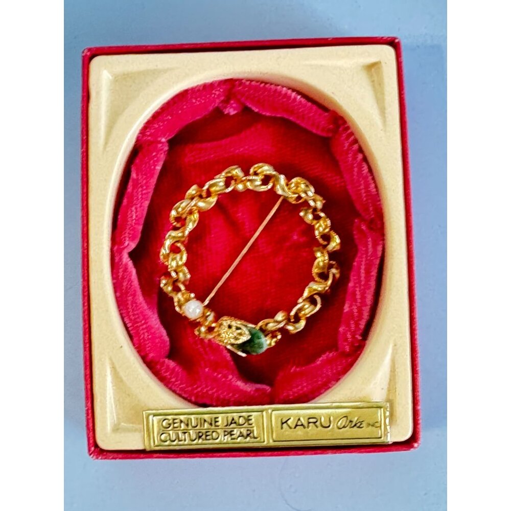 Vintage Karu Arke Inc. Genuine Jade & Cultured Pearl Gold-Tone Circle Brooch - Picture 6 of 6